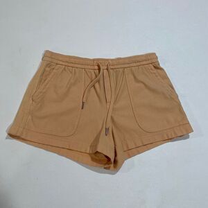 Athleta Tan Athletic Shorts Women’s Size Medium Drawstring Pockets Casual Active